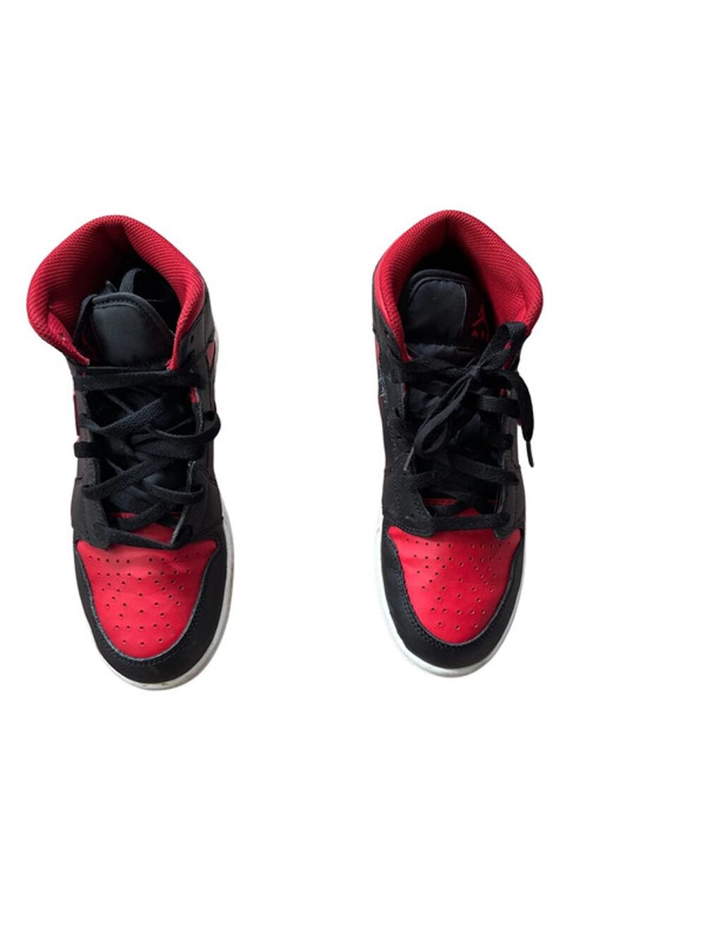 Air Jordan 1 Mid “Bred” Big Kids Sneakers 👟 Size 7Y